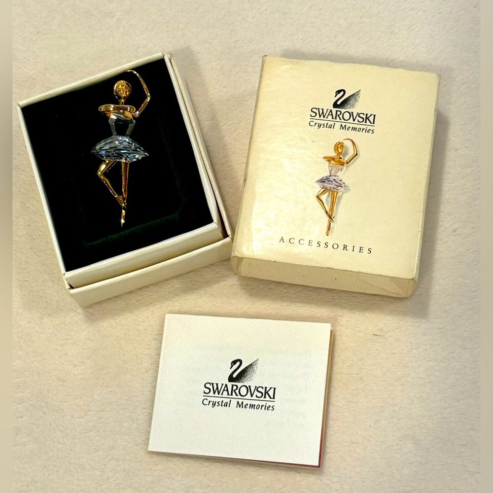 Swarovski Crystal Memories Ballerina Giselle Brooch Pin 18K GP 220148 Box